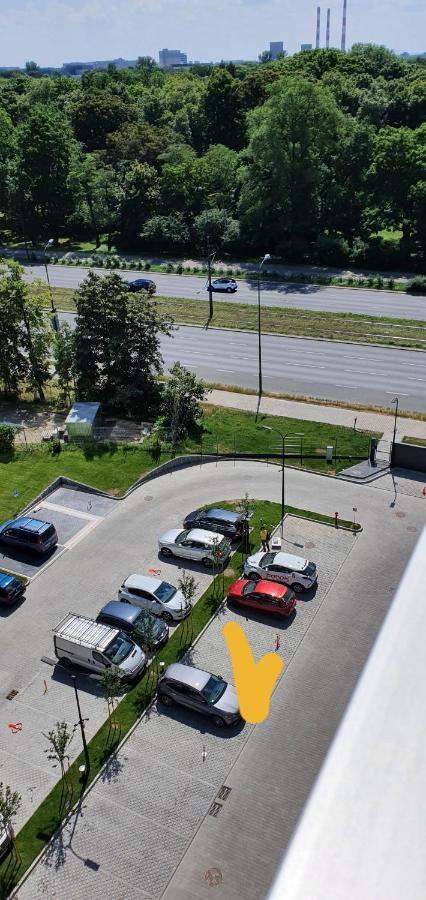 Apple Apartments - Mickiewicza Prywatne Miejsce Parkingowe Лодзь Экстерьер фото